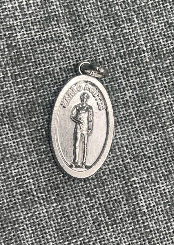MÉDAILLE OVALE CARLO ACUTIS MÉTAL ARGENTÉ